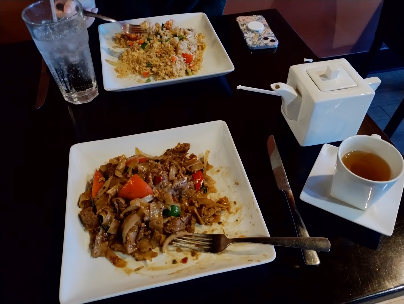 Thai Avenue Restaurant