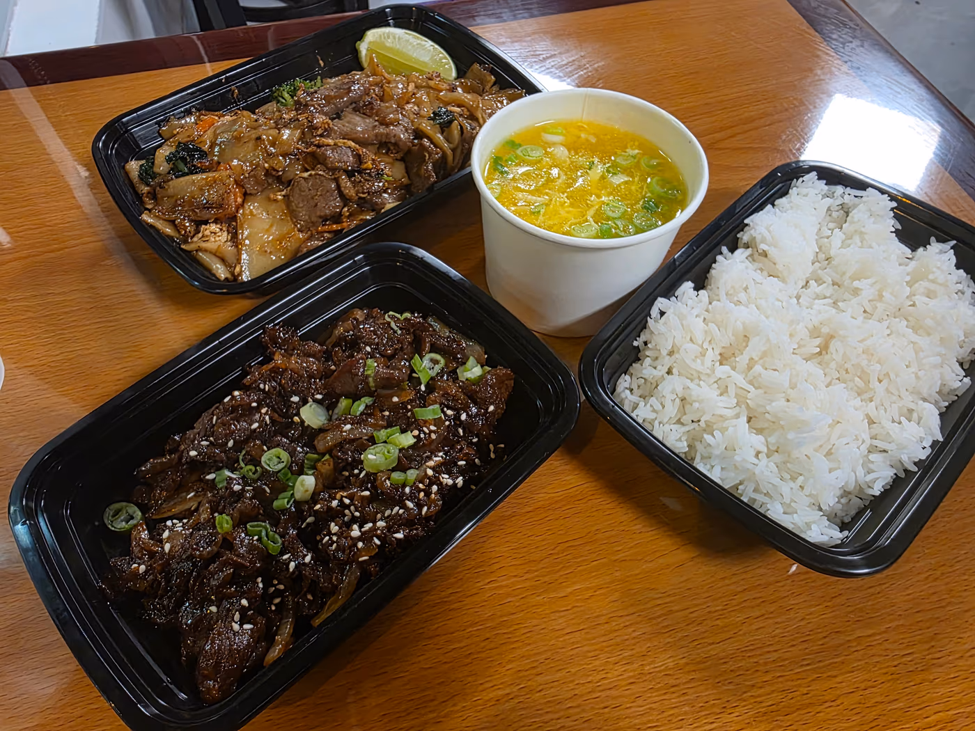 Thai Eats photo 3