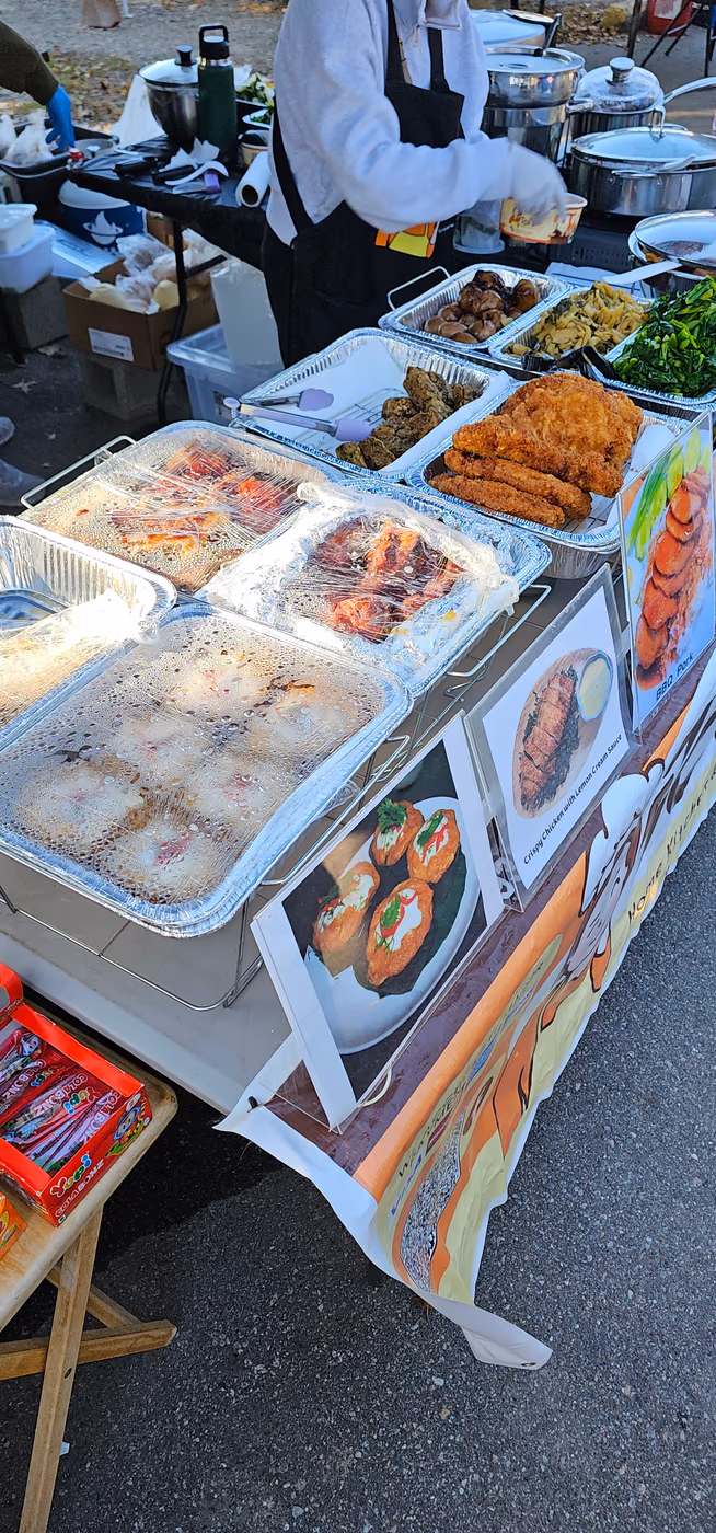 Thai Sunday Market (seasonal) photo 3
