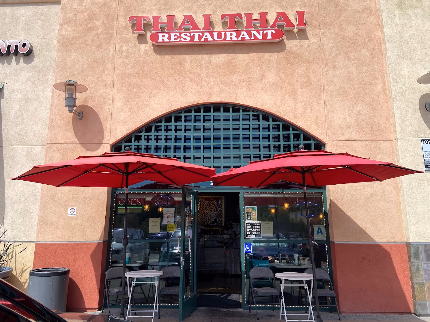 Thai Thai Oceanside Restaurant photo 2