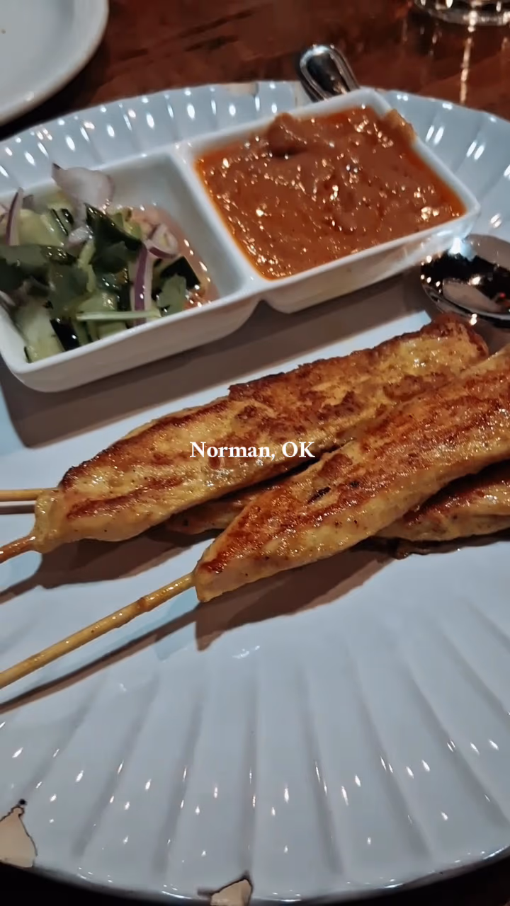 Thawan Thai Cuisine photo 2