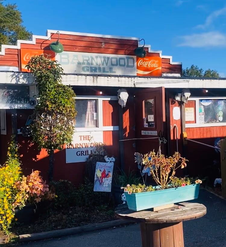 The Barnwood Grill & Market photo 2
