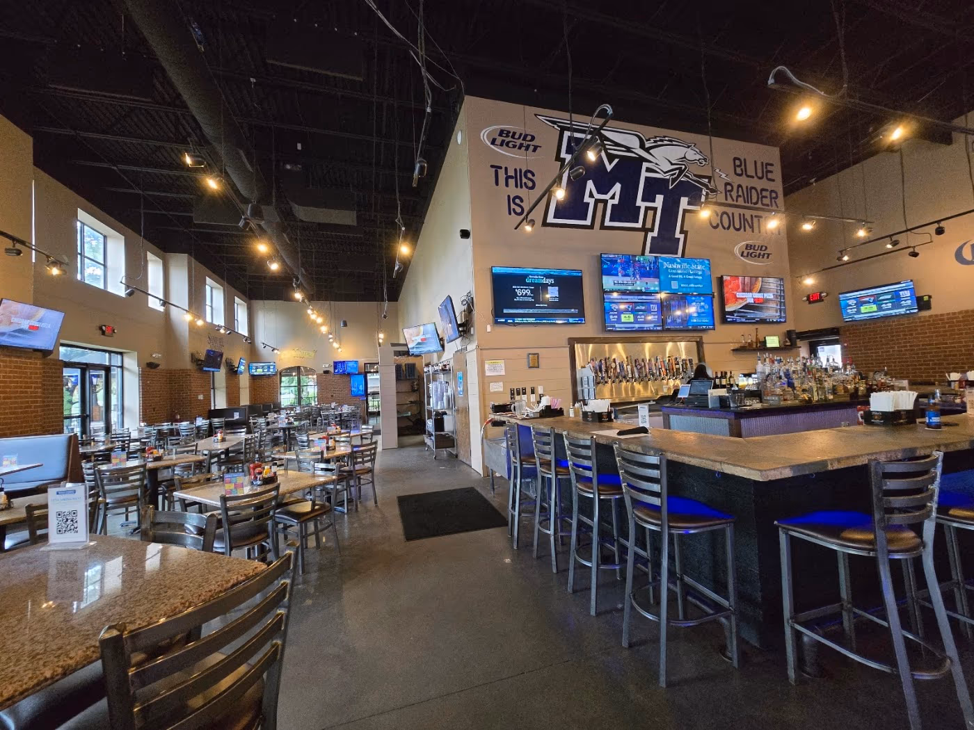 The Boulevard Bar & Grille photo 2