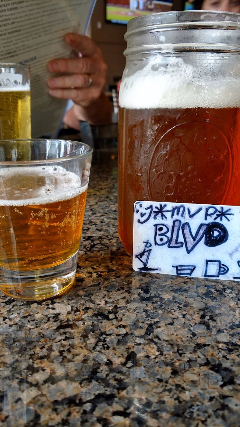 The Boulevard Bar & Grille photo 4