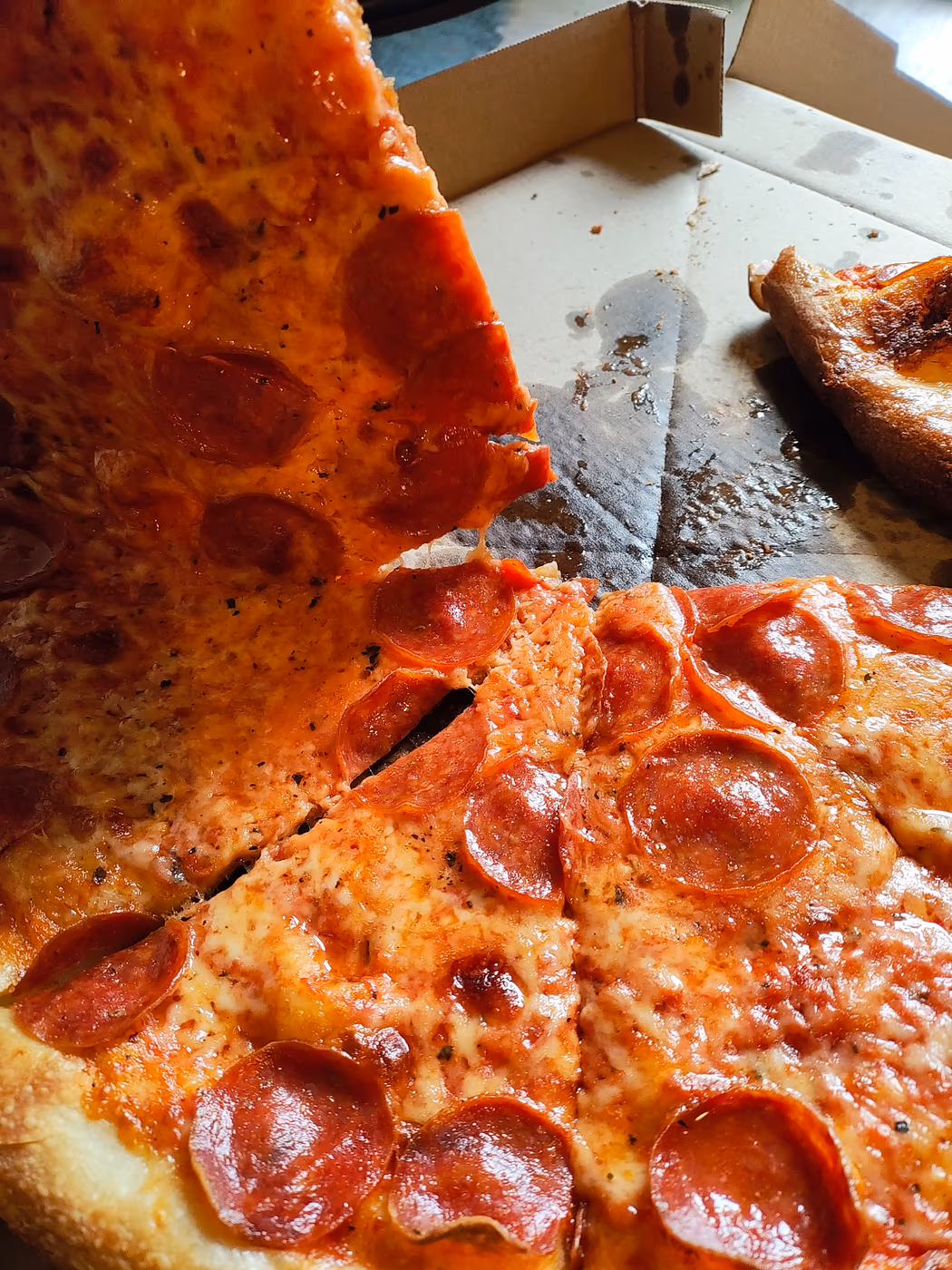 The Corner Crust Pizza & Brew