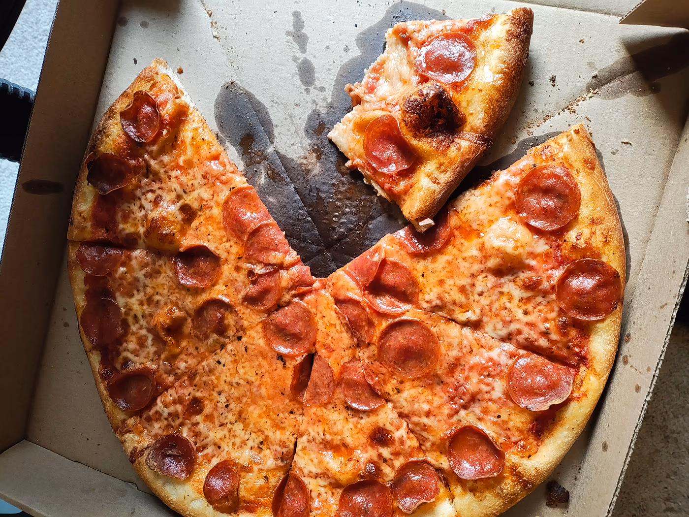 The Corner Crust Pizza & Brew photo 2
