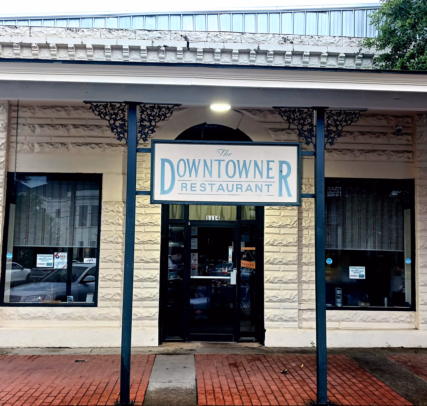 The Downtowner Restaurant