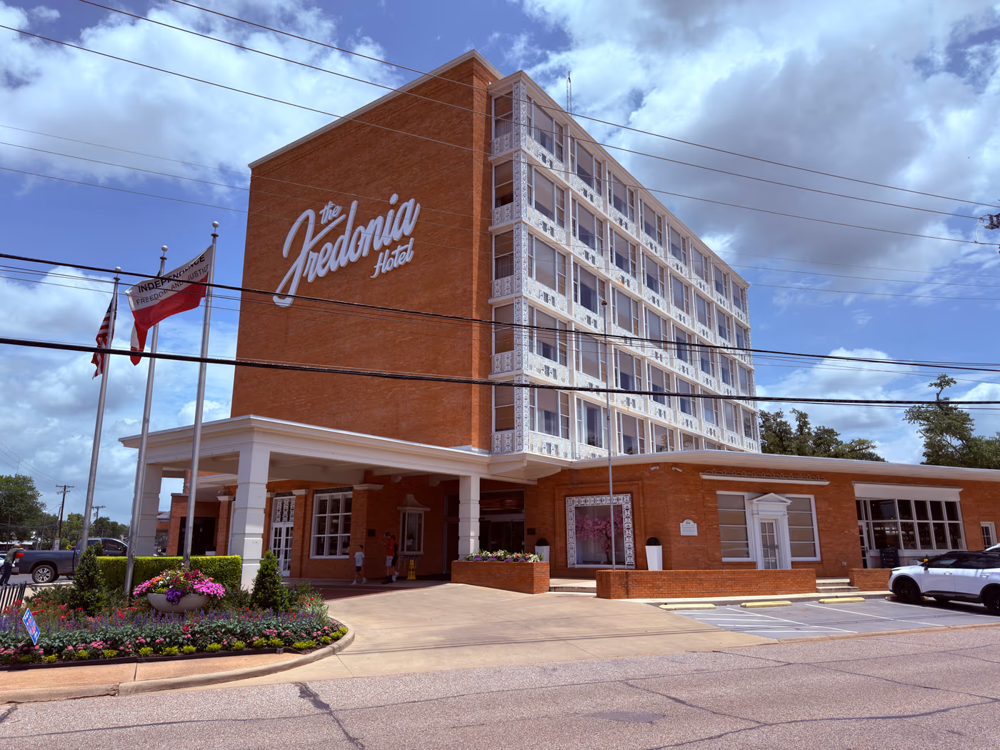 The Fredonia Hotel & Convention Center photo 3