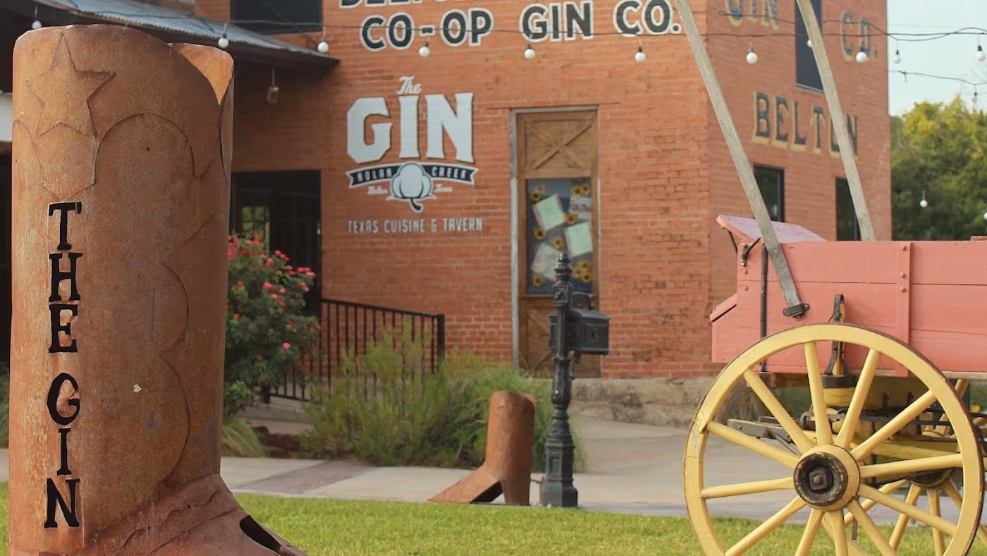 The Gin at Nolan Creek photo 4