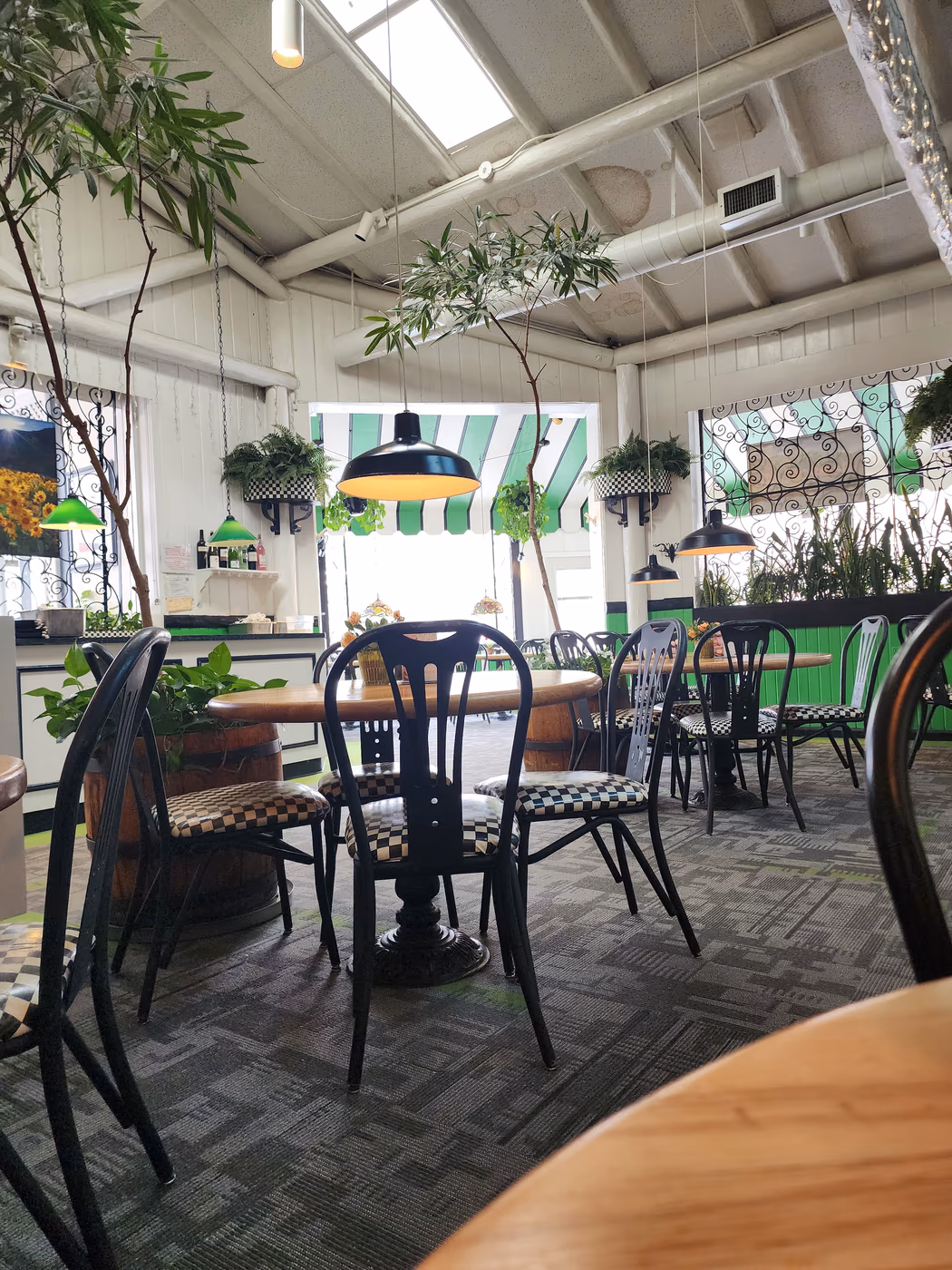 The Greenery Restaurant at the Rainbow Gardens Center photo 3