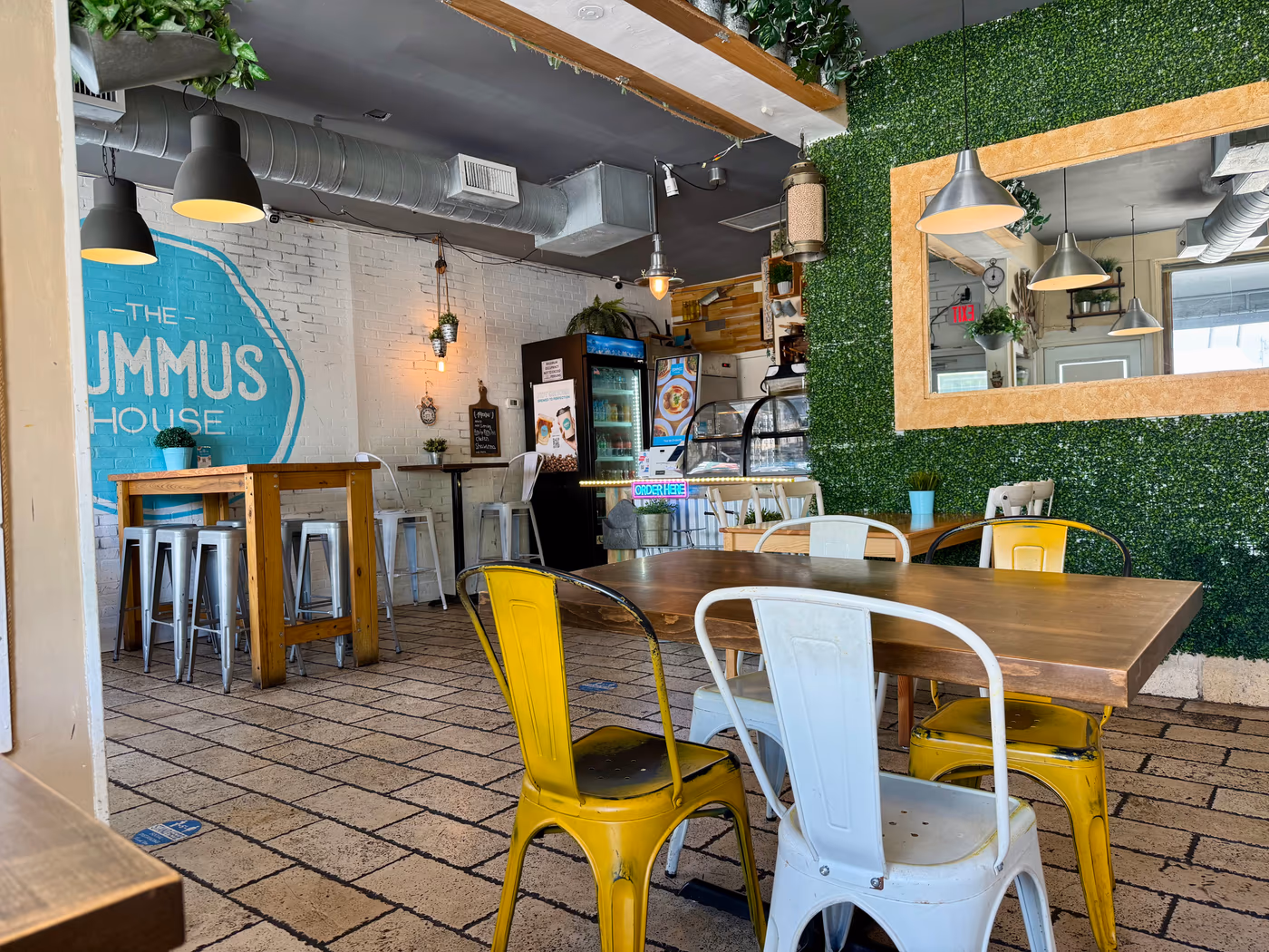 The Hummus House photo 2