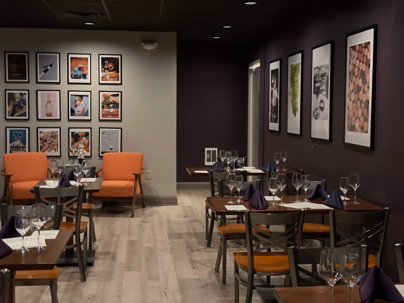 The Loft: Casual Elegant Dining photo 2