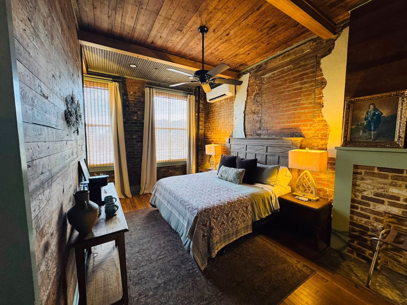 The Buzzard's Roost Inn photo 3
