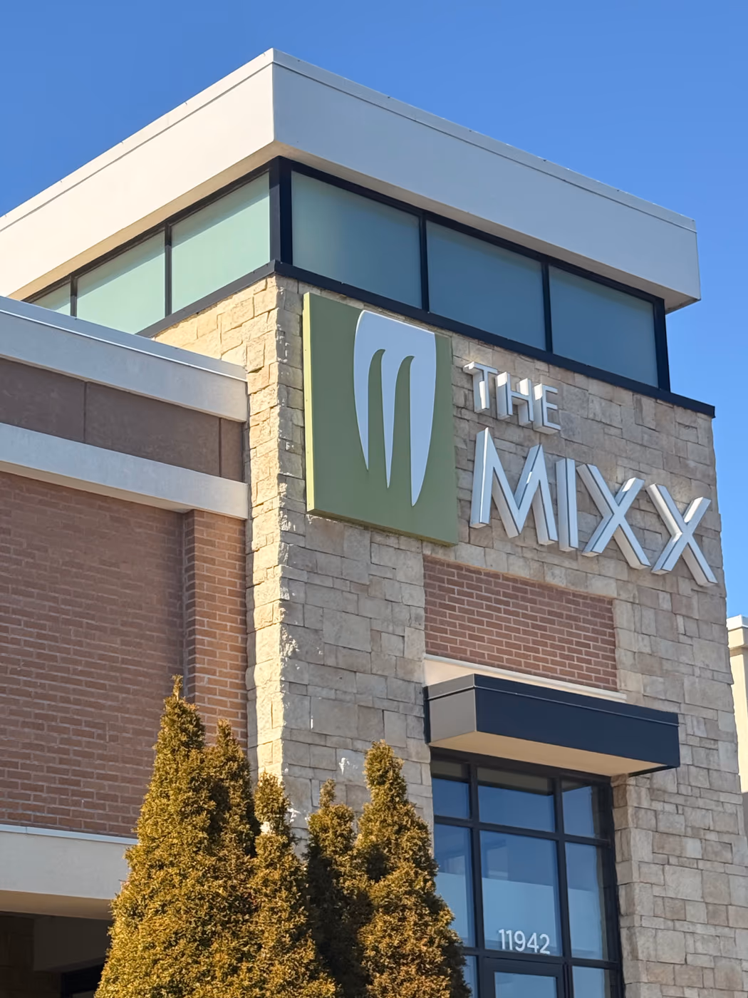 The Mixx photo 2