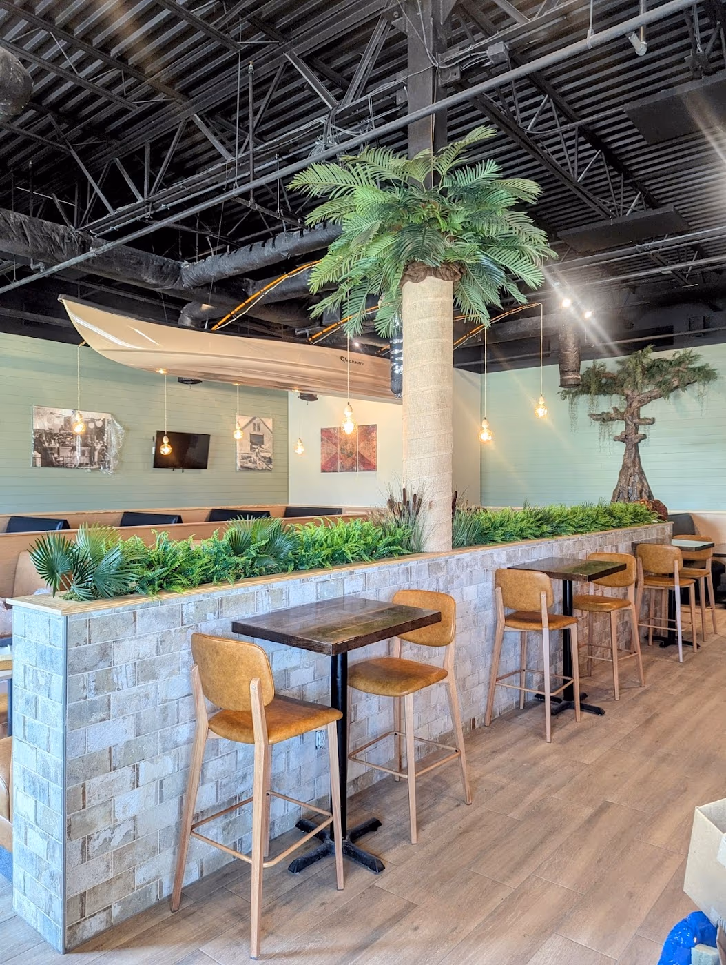 The Native Bar and Grill photo 2
