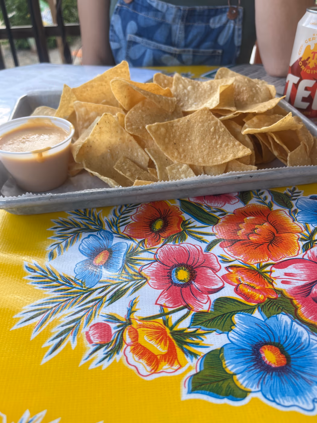 The Porch | Kitchen & Cantina