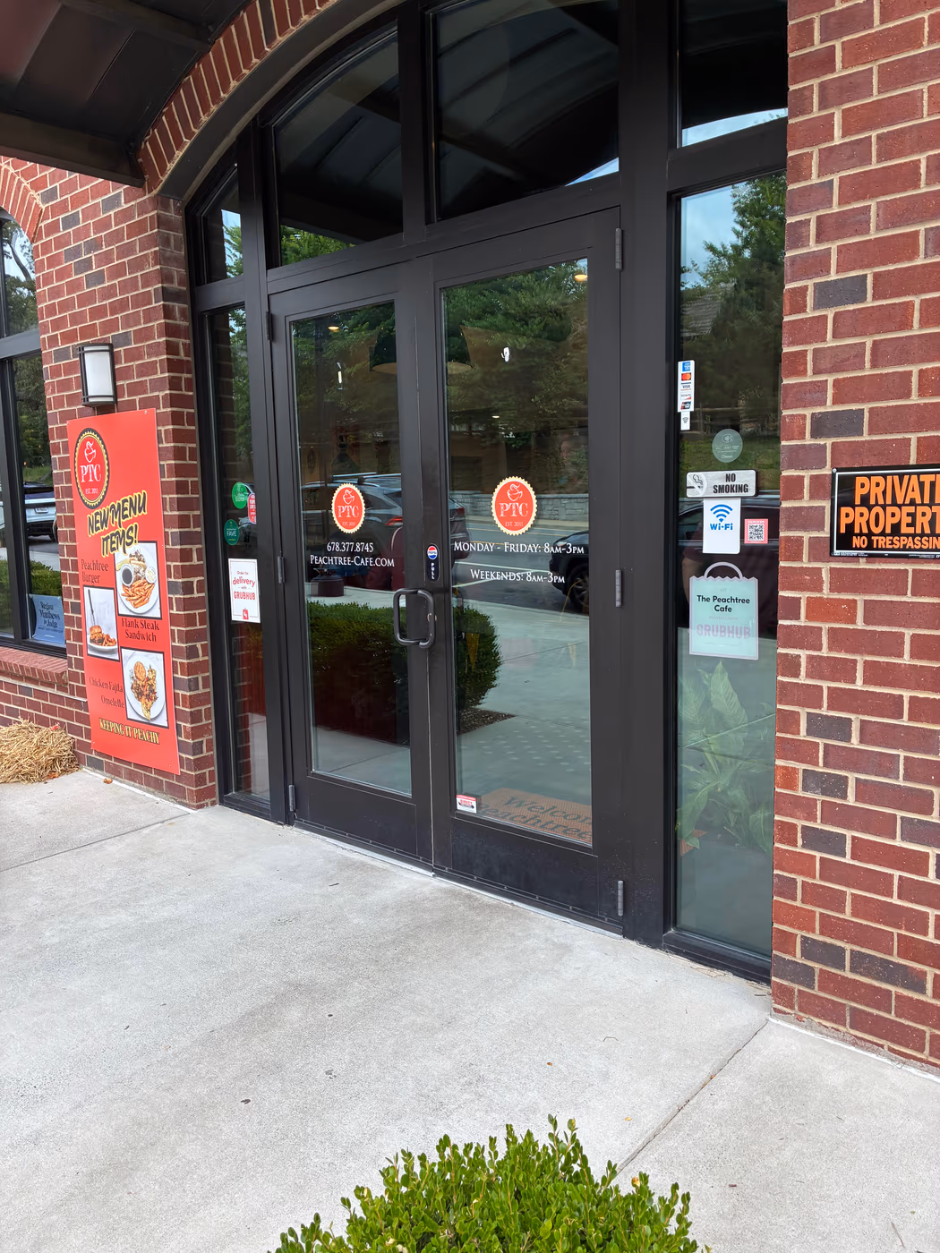 The Peachtree Cafe photo 4