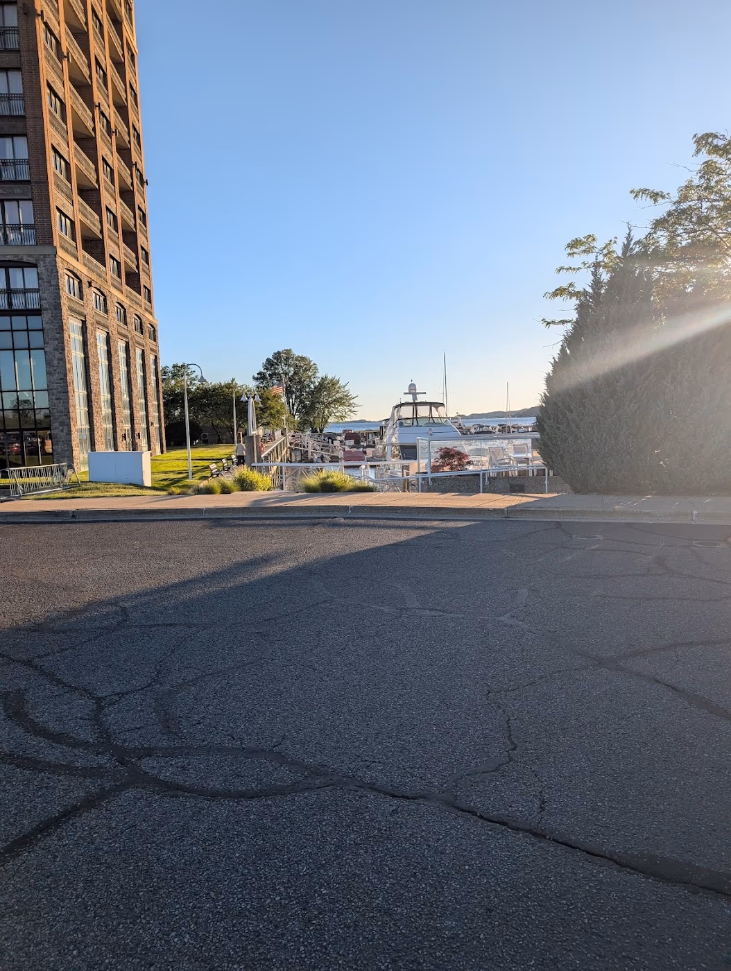 The Lake House Waterfront Grille and Event Center photo 2