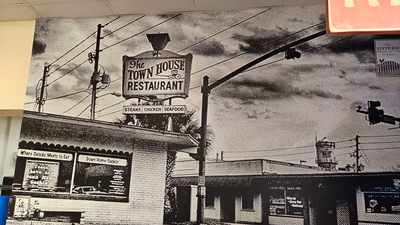 The Town House Restaurant photo 2