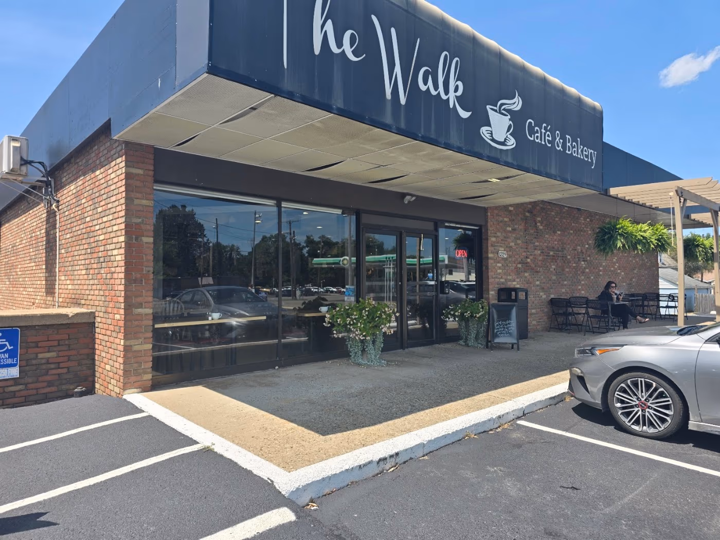 The Walk Cafe & Bakery photo 2