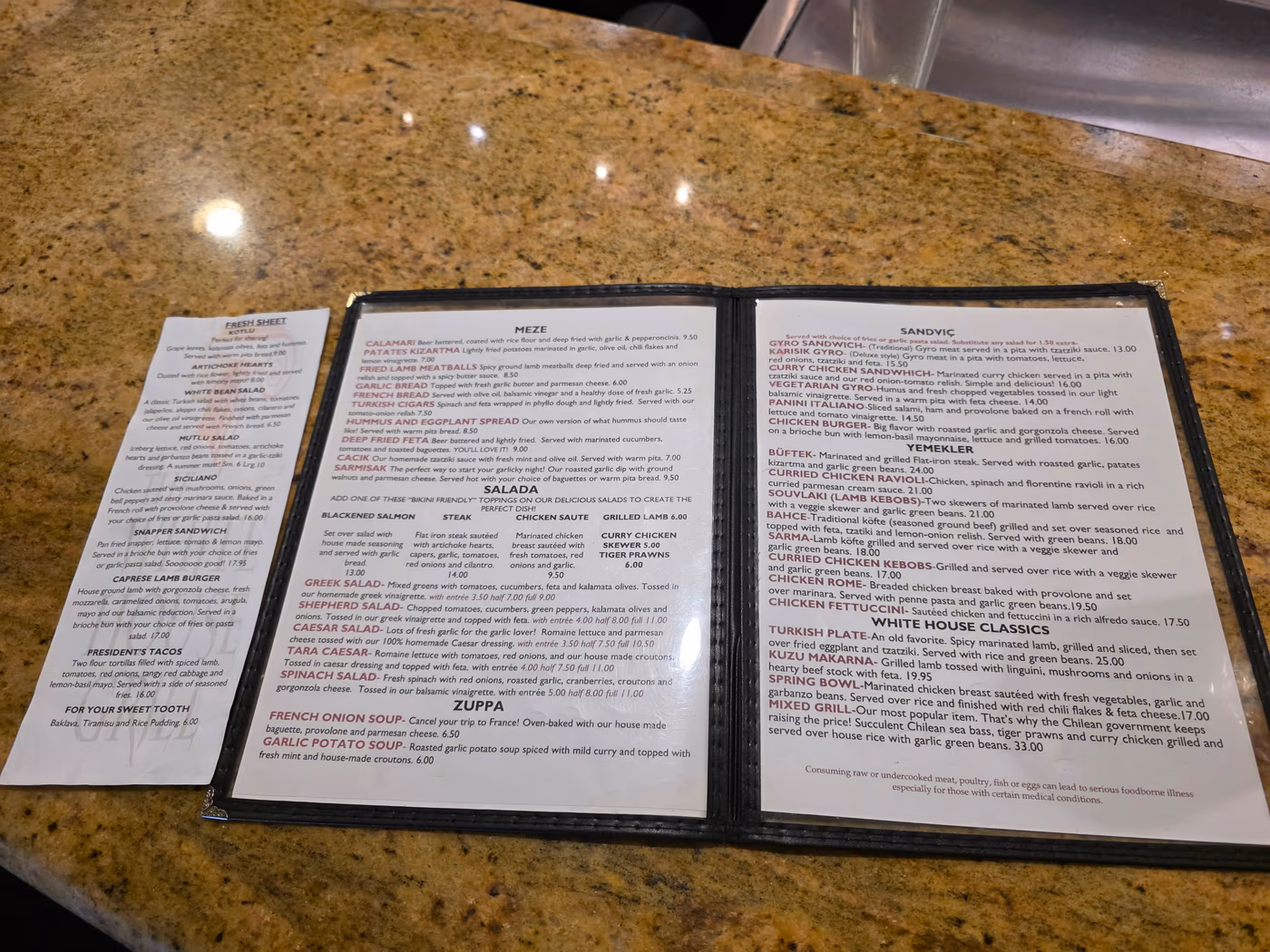 The White House Grill photo 2