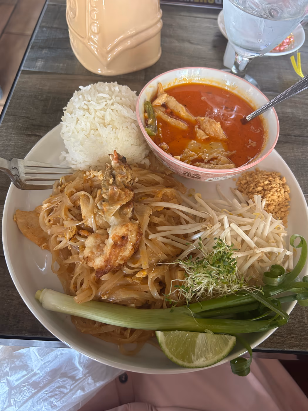 Tho One Thai Eatery photo 4