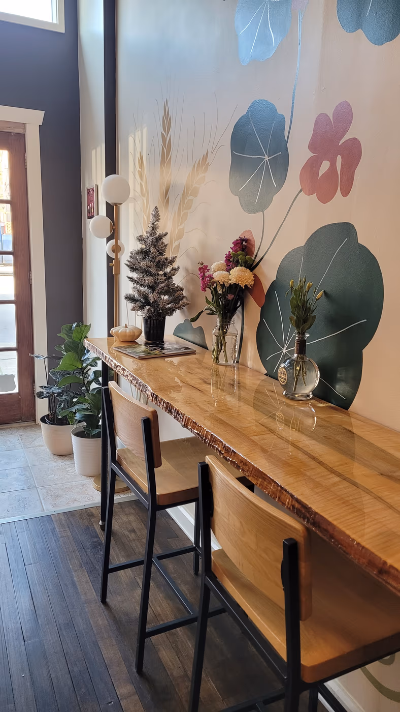 Three Sisters Cafe