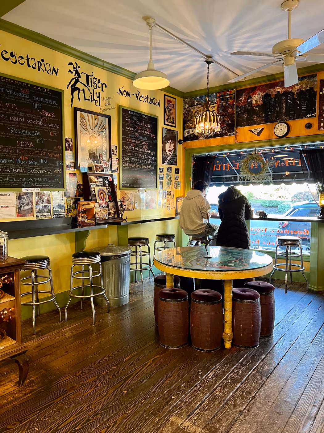 Tiger Lily Cafe photo 3