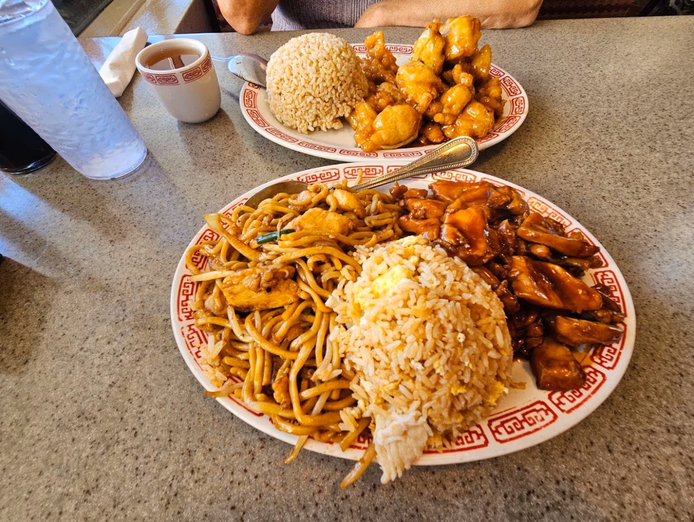 Tong Fong Low | Chinese