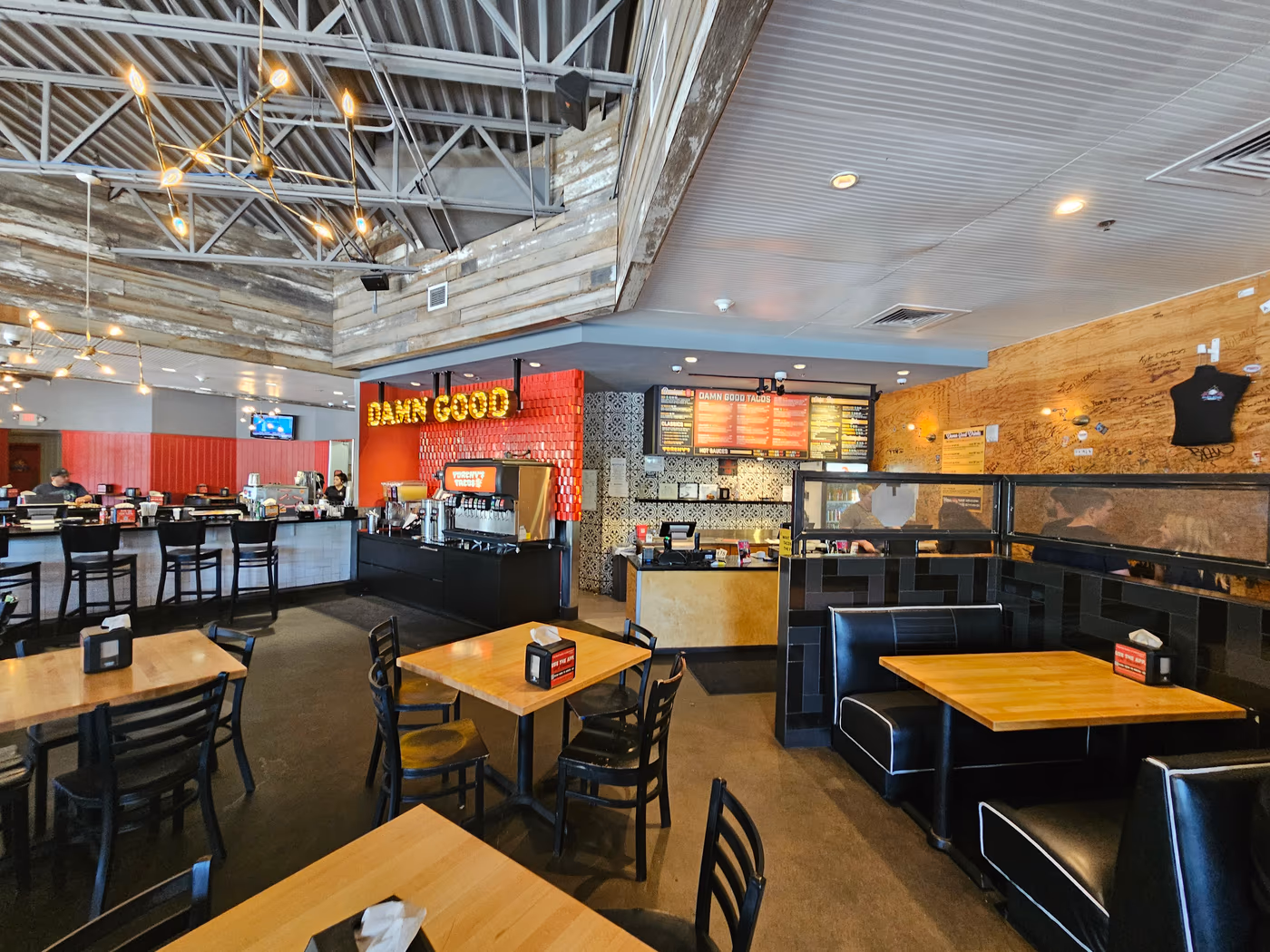 Torchy's Tacos photo 3