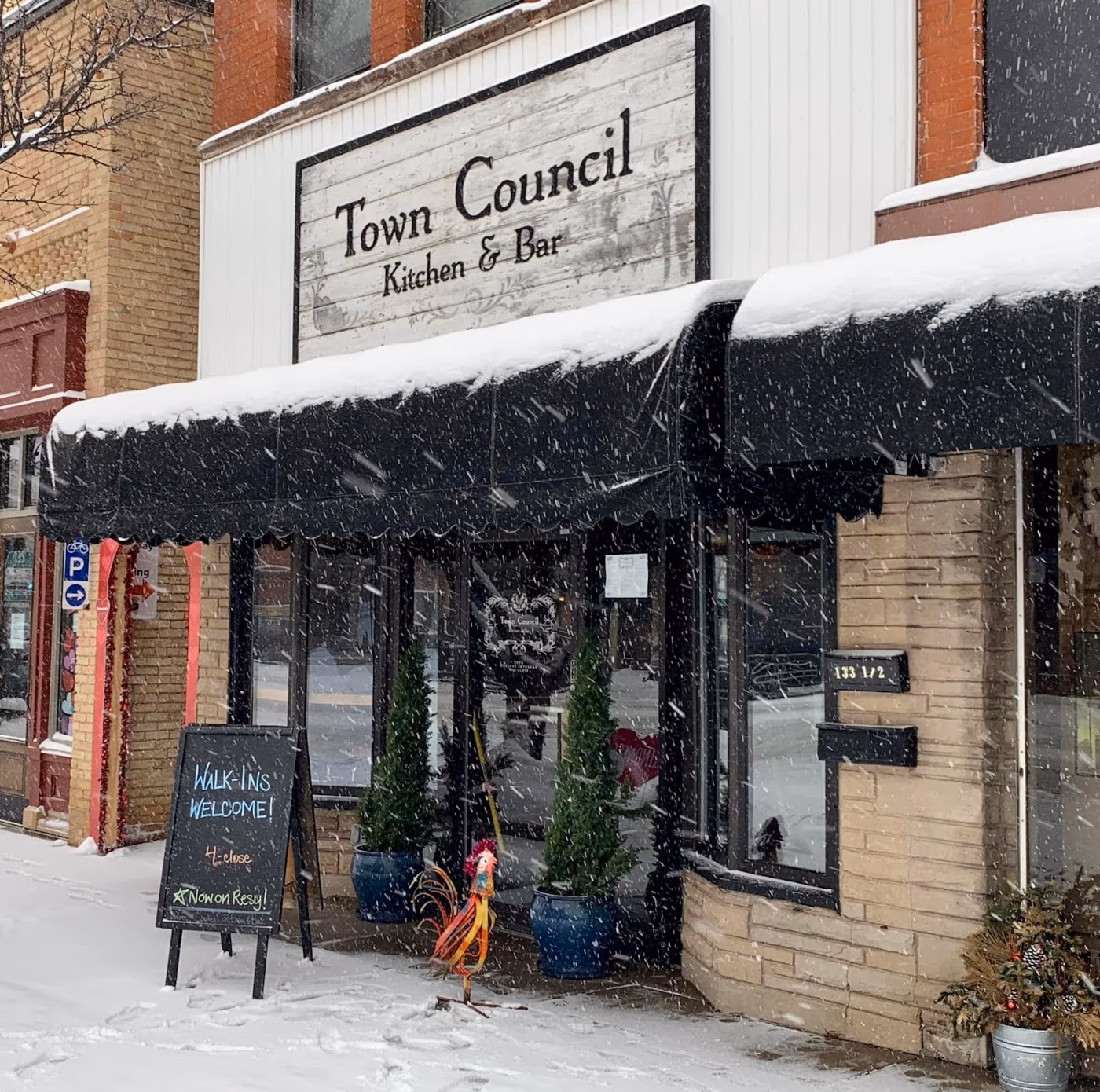 Town Council Kitchen & Bar
