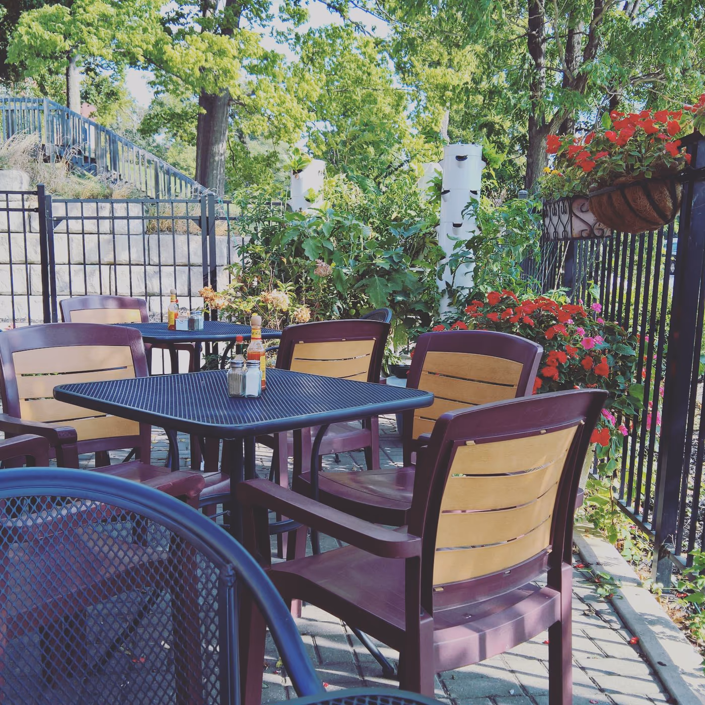 Town & Gown Bistro