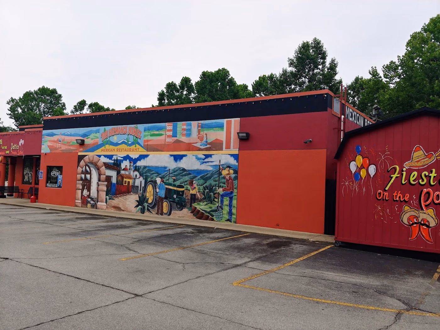 Tres Hermanos Nuñez Mexican Restaurant