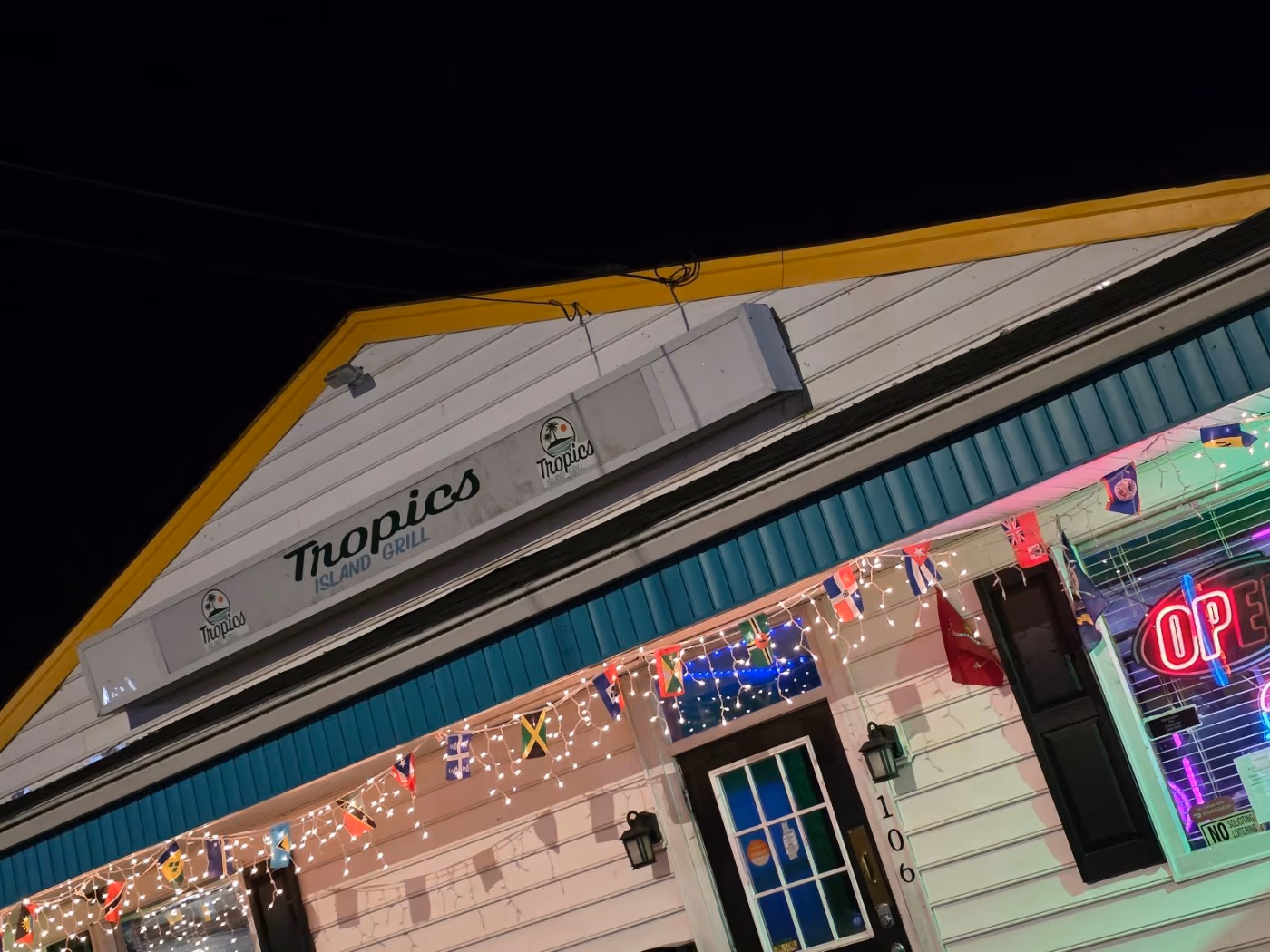 Tropics Island Grill photo 4