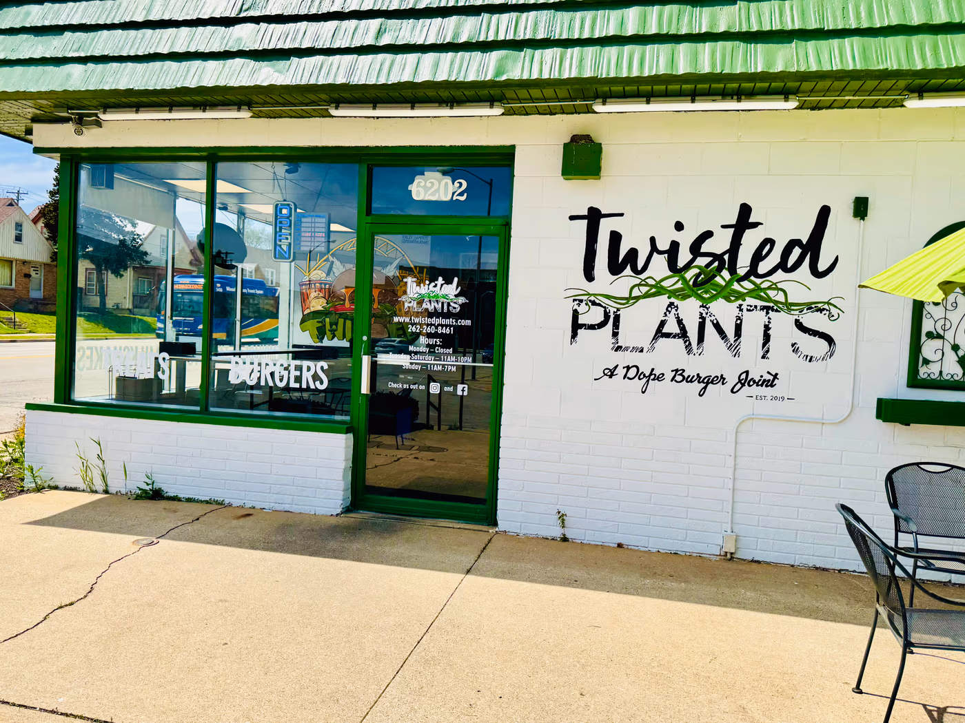 Twisted Plants photo 4