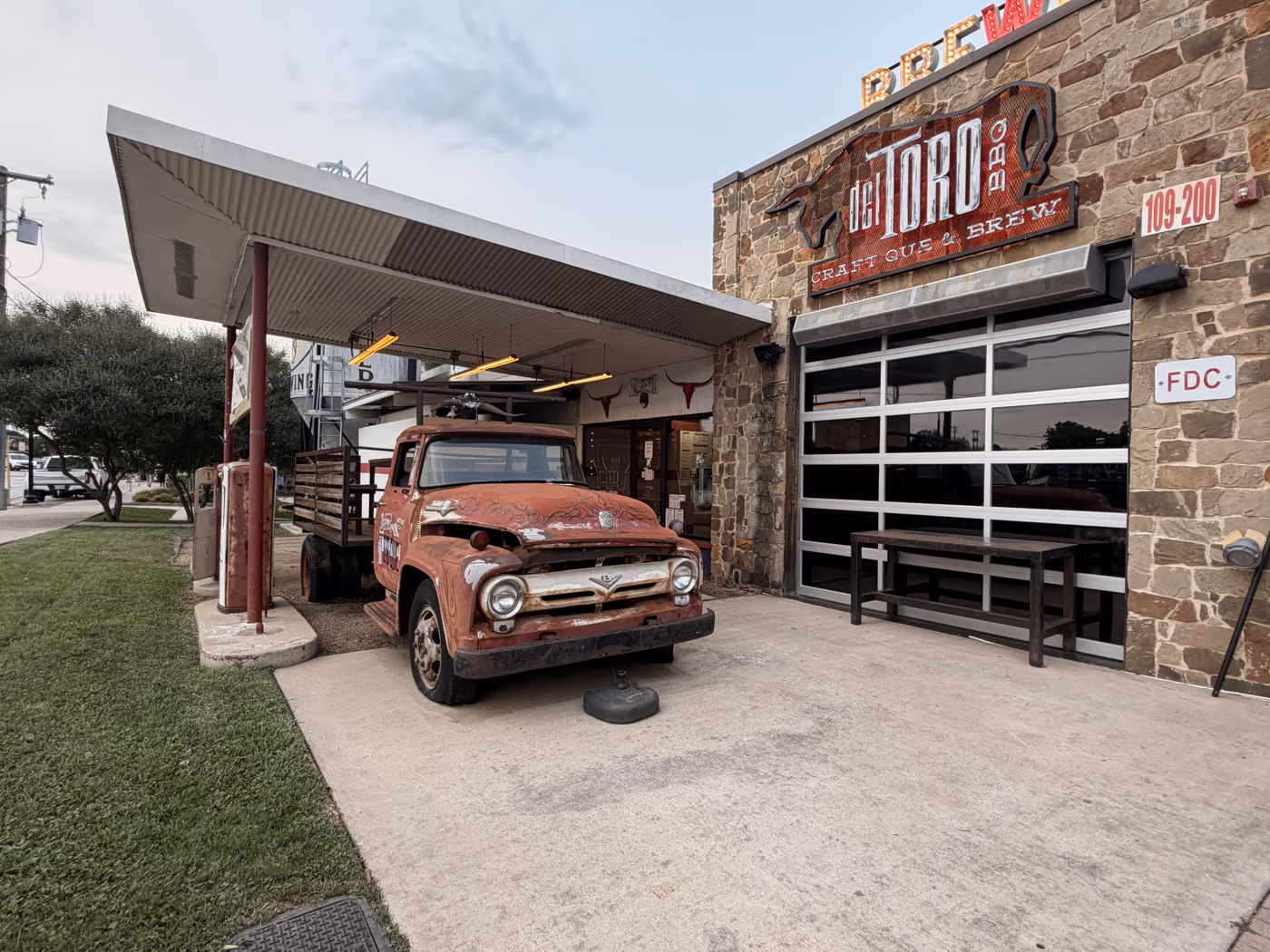 Twisted Root Burger Co. photo 4