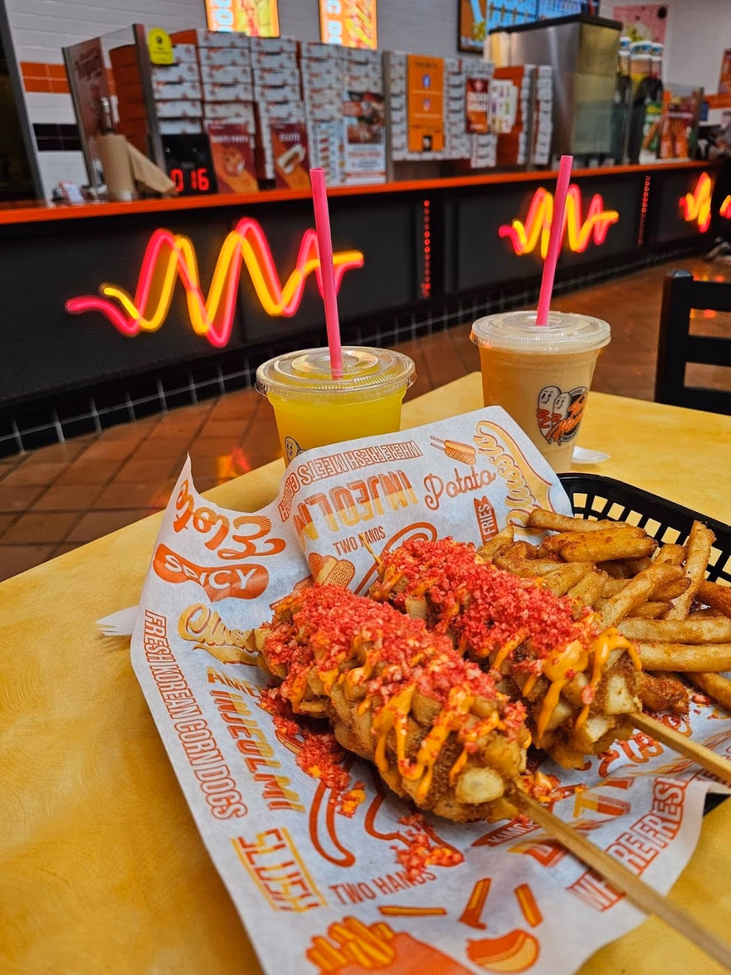 Two Hands Corn Dogs Eagle Pass photo 3