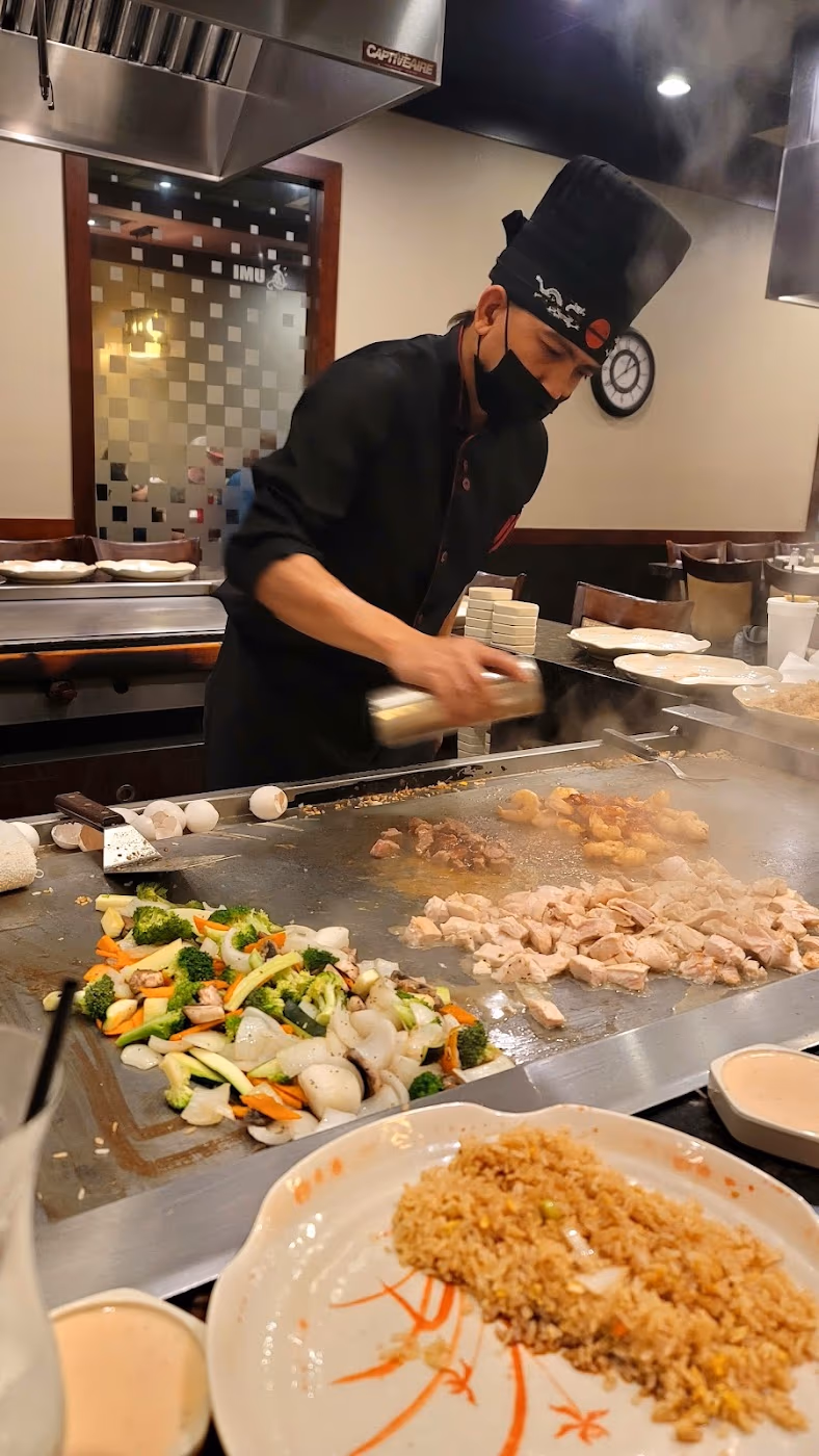 Umi Japanese Steakhouse & Sushi Bar photo 2