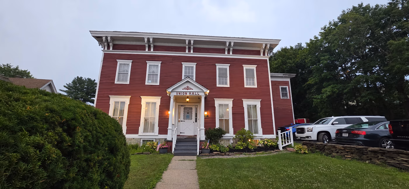 Union Hall Inn Restaurant & Catering