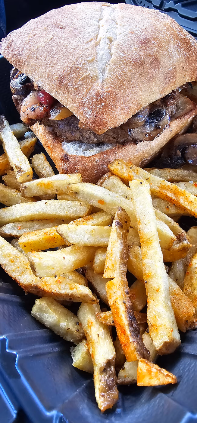 Unique Bite Eatery