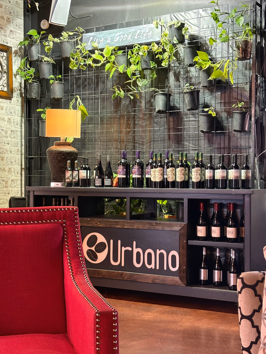Urbano Bar & Bistro photo 2
