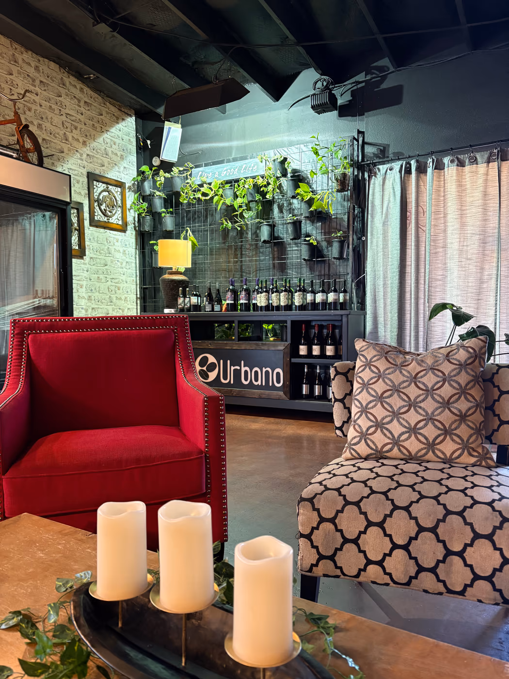 Urbano Bar & Bistro photo 3