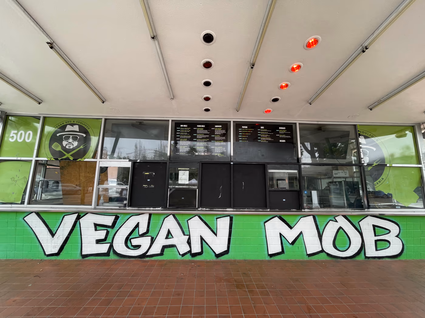 Vegan mob - Vegan BBQ and Soul Food photo 2