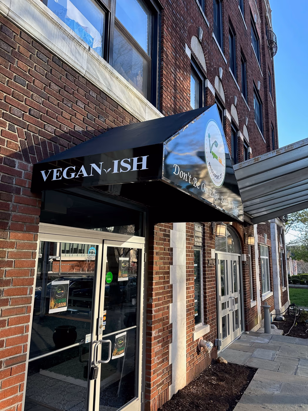 Veganish Cafe