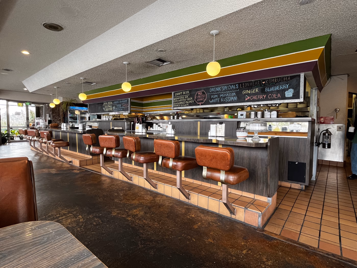 Vertical Diner and The Gold Room