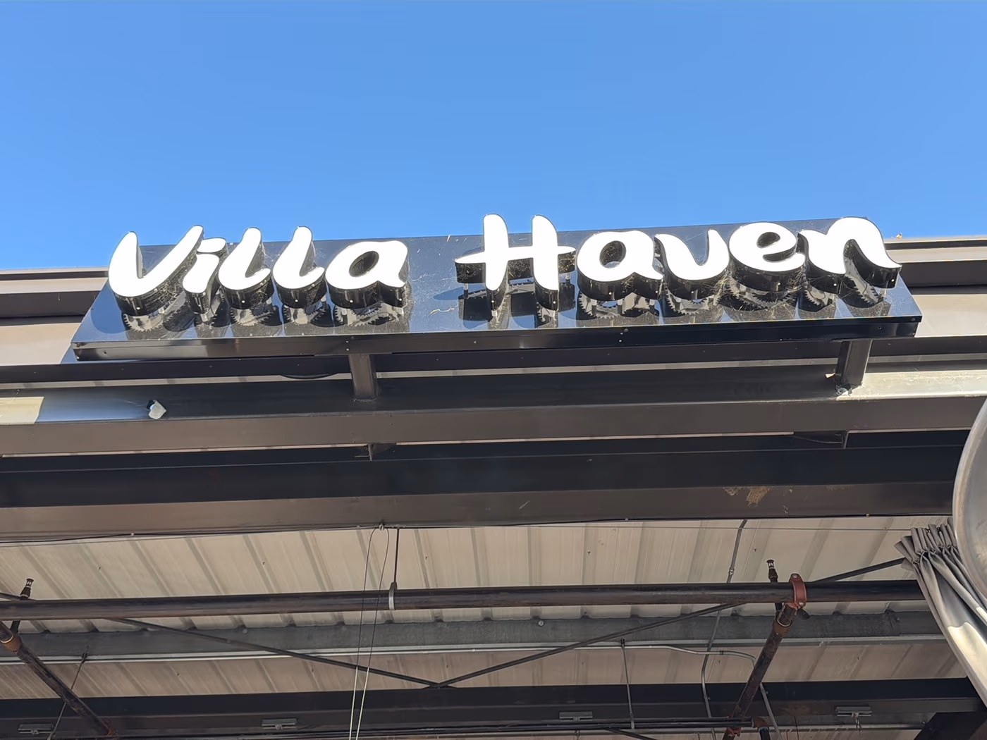 Villa Haven Restaurant and Brews photo 3