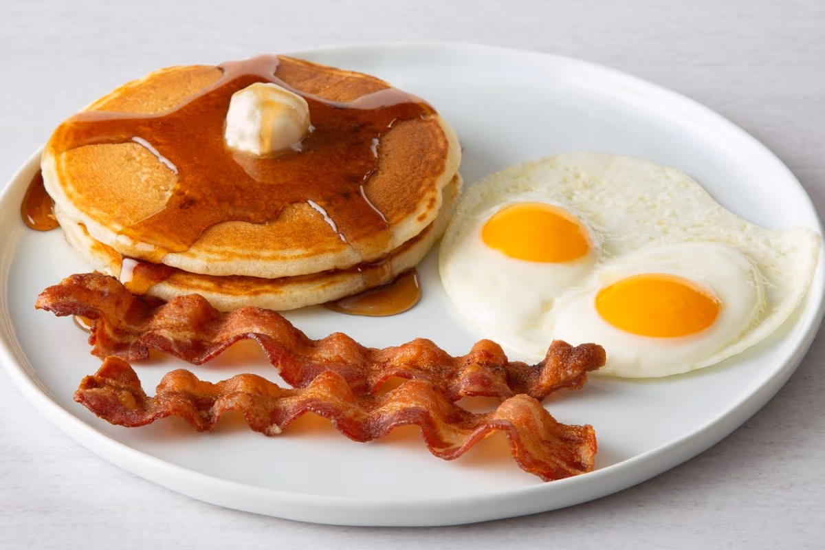 Village Inn photo 4