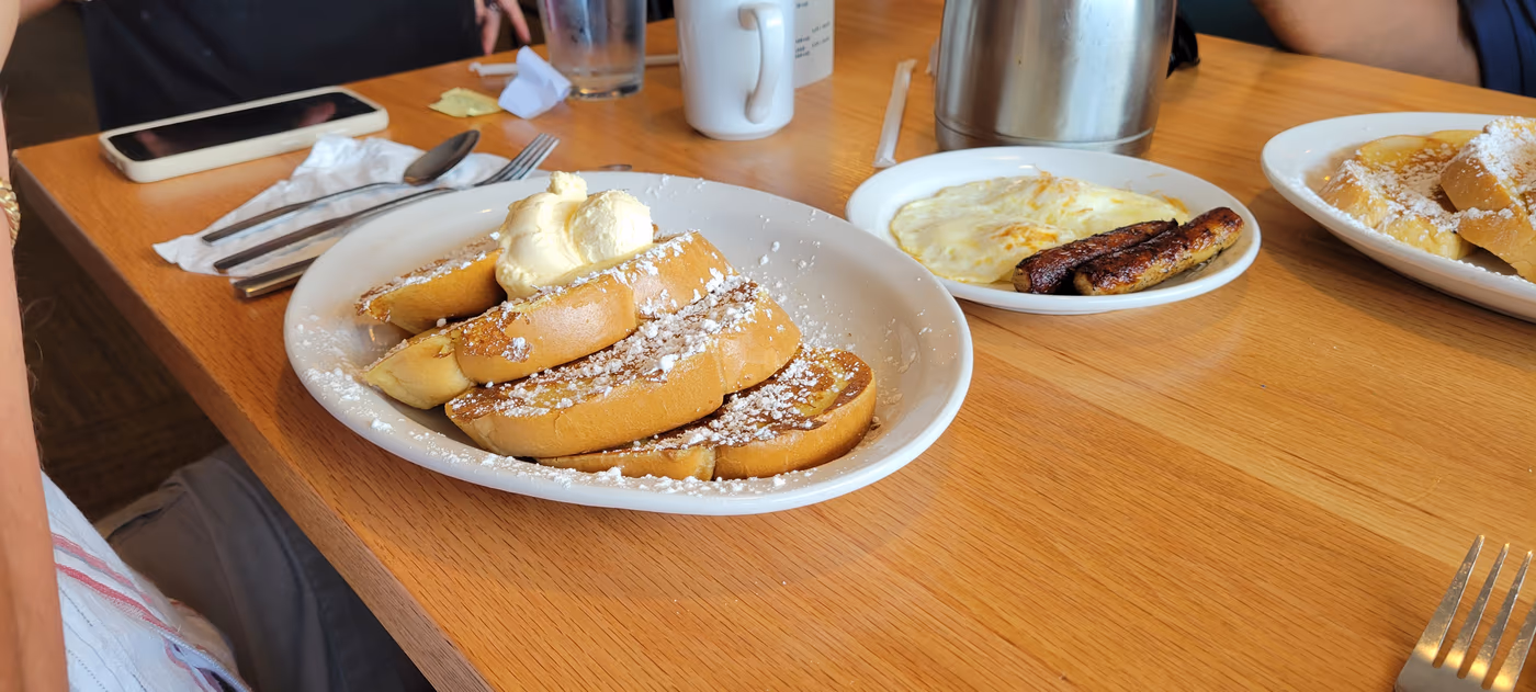 Village Inn photo 4