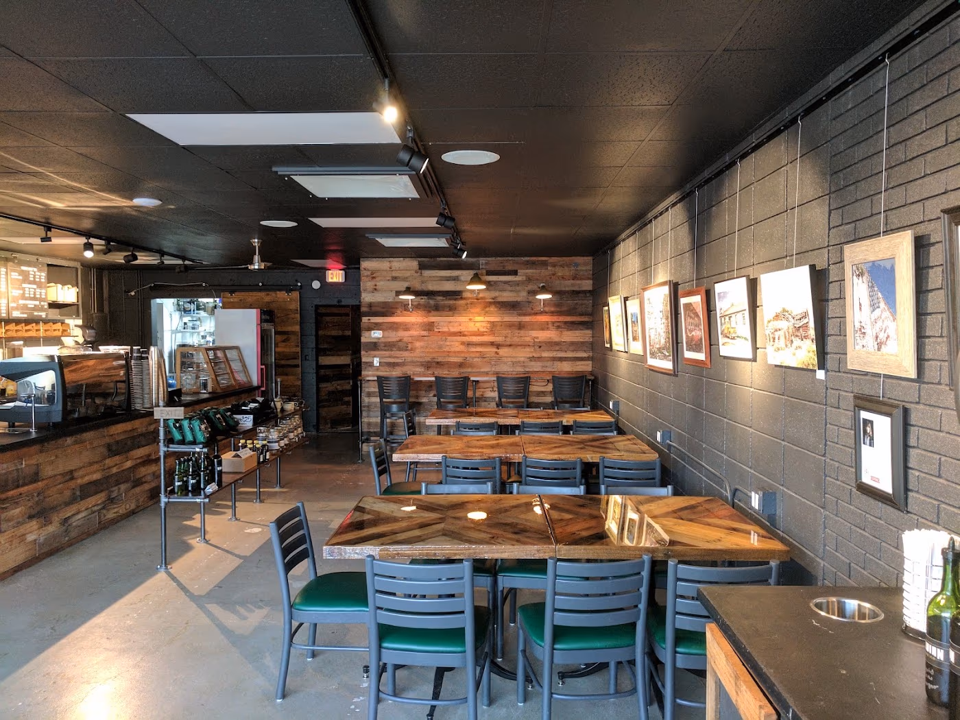 Viridian Coffee photo 2