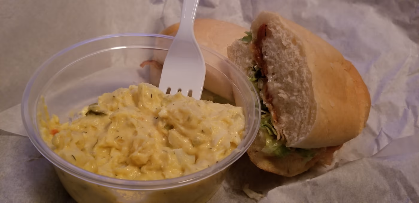 Vitina's Deli Delights photo 3